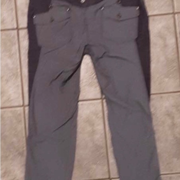 Lululemon two toned pant (blue) - Picture 2 of 5